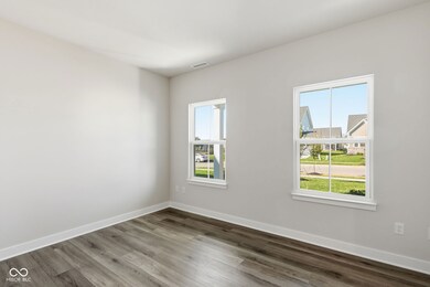 527 Roosevelt St, Fishers, IN 46040 - photo 5