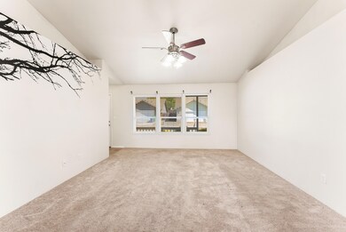 1396 Barney Fife Blvd, Grants Pass, OR 97527 - photo 5