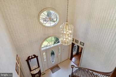 9107 Forest Shadow Way, Fairfax Station, VA 22039 - photo 5