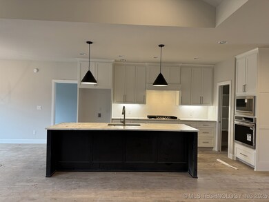 3020 S 7th Place, Broken Arrow, OK 74012 - photo 4