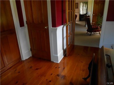 2572 Mountain Rd, Bath, PA 18014 - photo 7