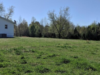 2420 Hawkersmith Rd, Manchester, TN 37355 - photo 4