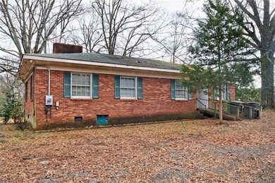 321 N Center St, Statesville, NC 28677 - photo 2