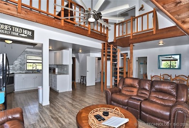 8813 S Coyote Hills Ln, Claremore, OK 74017 - photo 3