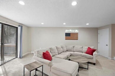 63 Indian Rock Rd, Merrimack, NH 03054 - photo 5