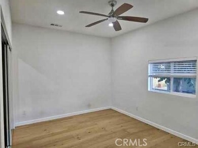 769 E 7th St unit B, Upland, CA 91786 - photo 3