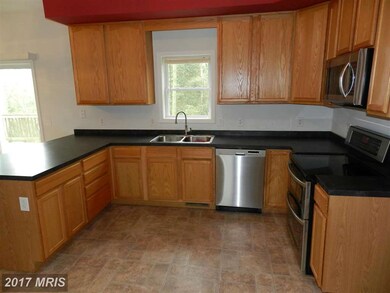 1556 N Independence Dr, Montross, VA 22520 - photo 4
