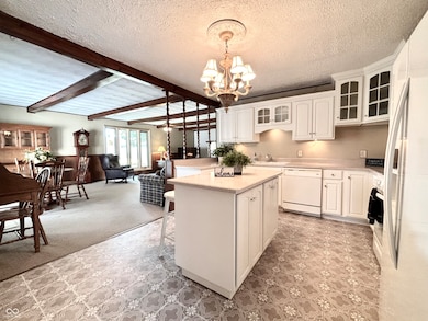 135 Bradford Place, Whiteland, IN 46184 - photo 2