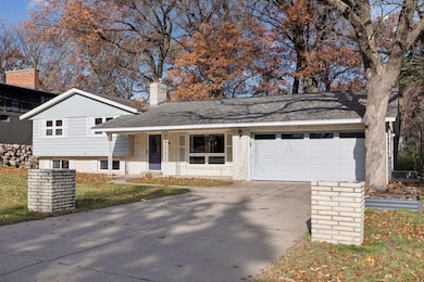 1490 3rd St NW, New Brighton, MN 55112 - photo 3