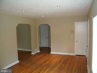 6515 Hawthorne St, Hyattsville, MD 20785 - photo 6