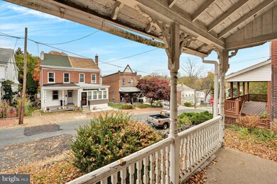 403 9th St, Upland, PA 19015 - photo 4