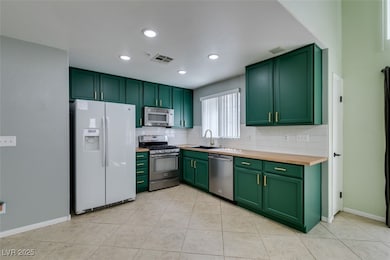 2927 Sapphire Sands Ct, North Las Vegas, NV 89031 - photo 5