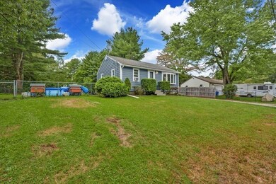 19 Nadeau Dr, Wrentham, MA 02093 - photo 4