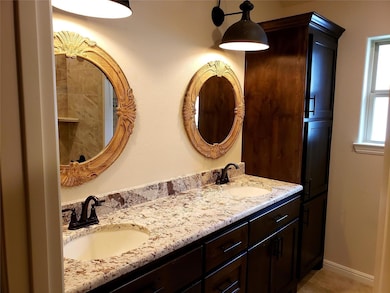 3307 White Horse Dr, Granbury, TX 76049 - photo 6