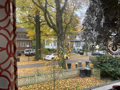 13 Howard Ct, Staten Island, NY 10310 - photo 3