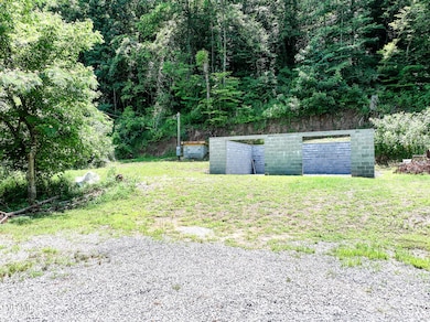 2646 Maples Branch Rd, Sevierville, TN 37876 - photo 7