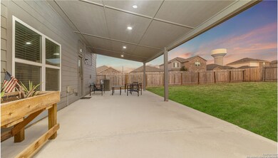 15102 Jetfire Point, von Ormy, TX 78073 - photo 6