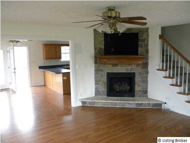 372 Scenic View Dr, Mount Washington, KY 40047 - photo 3