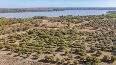 380 Co Rd 424, Comanche, TX 76442 - photo 3