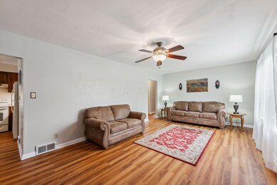 816 Collins Ave, Marysville, OH 43040 - photo 5