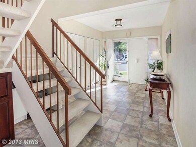 3009 Mission Square Dr, Fairfax, VA 22031 - photo 2