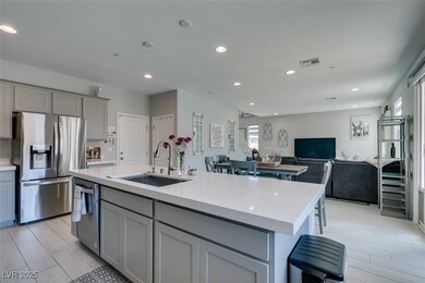 10439 Sadie Blake Ave, Las Vegas, NV 89166 - photo 4