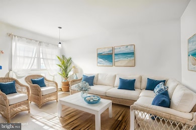 106 W Wisteria Rd unit 2, Wildwood, NJ 08260 - photo 2