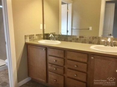 63254 Newhall Place, Bend, OR 97701 - photo 6