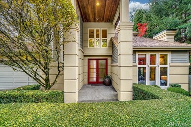 7114 E Mercer Way, Mercer Island, WA 98040 - photo 2