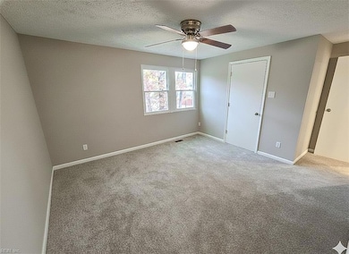 390 Jury Ln unit A, Newport News, VA 23608 - photo 6