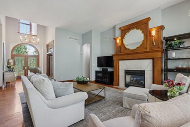 Inviting Great Room w/Fireplace