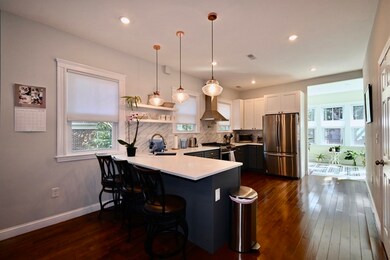 28 Schuyler St unit 2, Dorchester, MA 02121 - photo 2