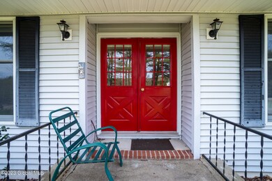 123 Fox Rd Middle Grove NY-1