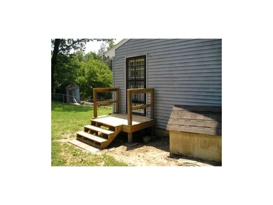 Side entry from back yard