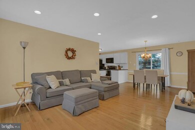 1545 S Jefferson Ct, Lancaster, PA 17602 - photo 5