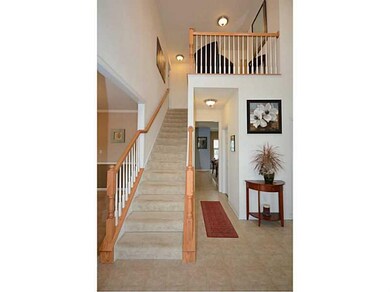 Entry/Foyer.