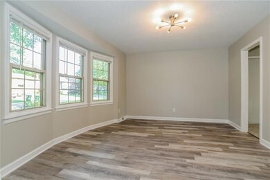 6809 Melrose Ln, Shawnee, KS 66203 - photo 3