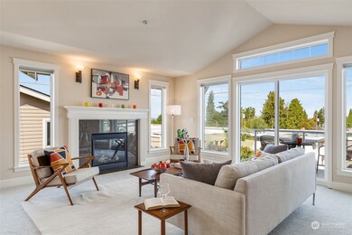 626 Glen St unit 301, Edmonds, WA 98020 - photo 6