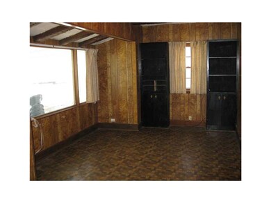 Family Room.