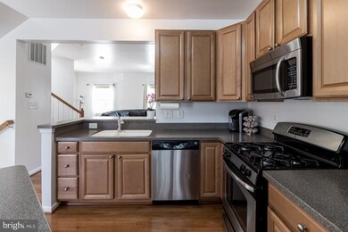 7279 Mockingbird Cir, Glen Burnie, MD 21060 - photo 5