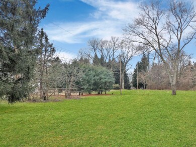 496 E Johnstown Rd, Columbus, OH 43230 - photo 4