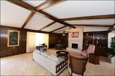 1916 Octubre Dr, El Paso, TX 79935 - photo 7