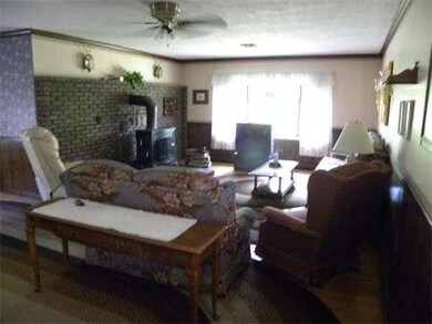 204 Prospect St, Ludlow, MA 01056 - photo 5