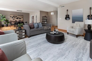 24 Dean Rd unit 2, Brookline, MA 02445 - photo 2