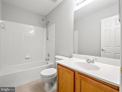 8865 Benchmark Ln, Bristow, VA 20136 - photo 7