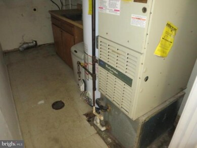 5705 Beecher St, Hyattsville, MD 20785 - photo 6