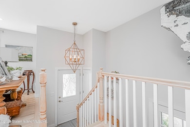 53 Ashland Ave E, Staten Island, NY 10312 - photo 4