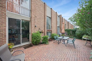 471 Linden St unit 471, Winnetka, IL 60093 - photo 6
