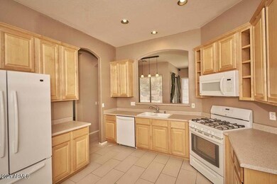 1371 E Dana Place, Chandler, AZ 85225 - photo 7