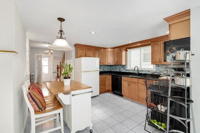 109 Walnut St, Malden, MA 02148 - photo 6